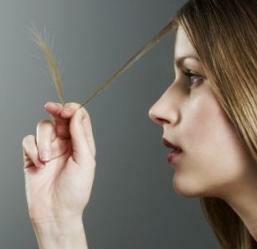 Ztráta vlasů u žen